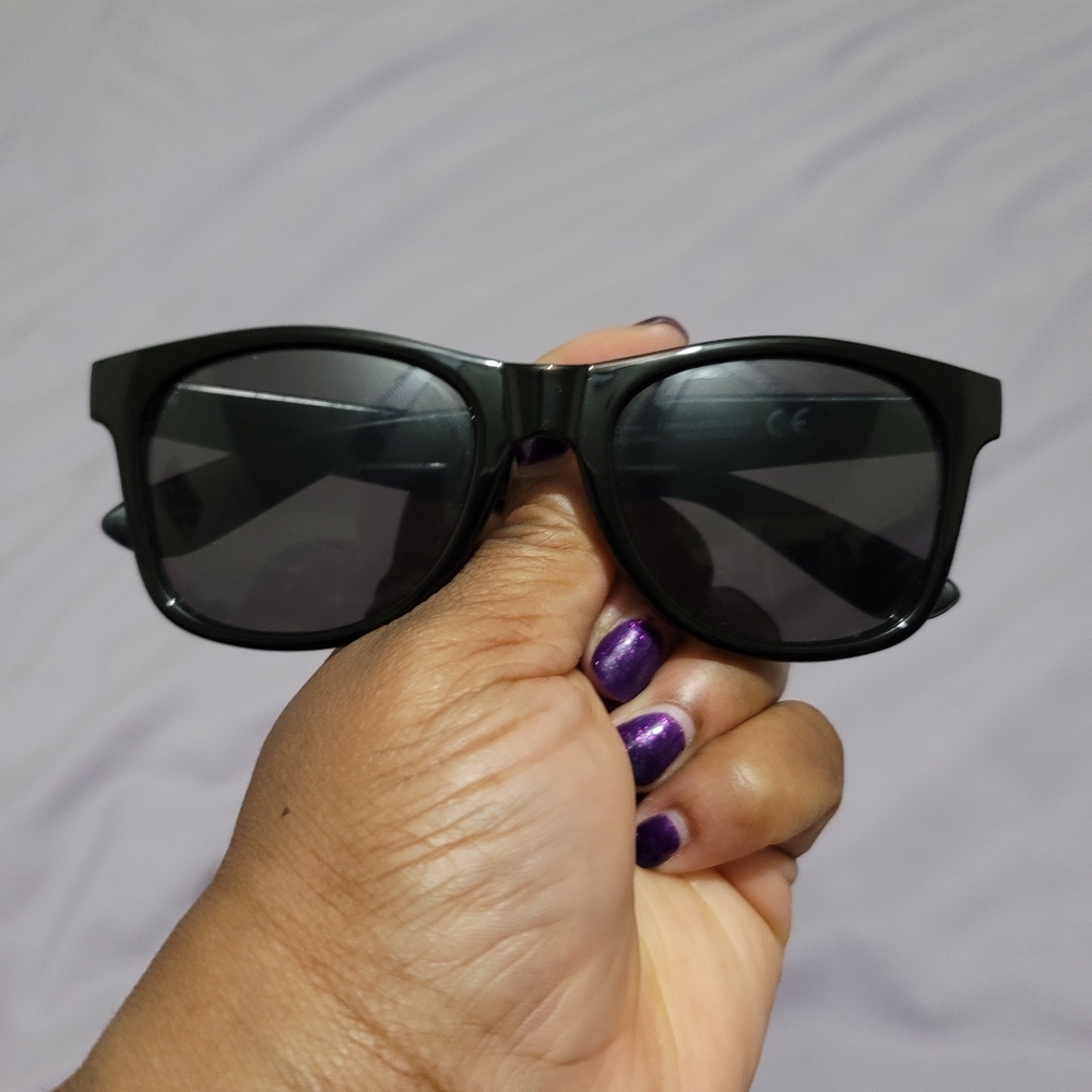 H&M Black Sunglasses